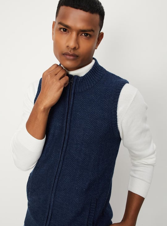 Men Medium Sleeveless Sweater