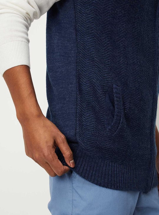Men Medium Sleeveless Sweater