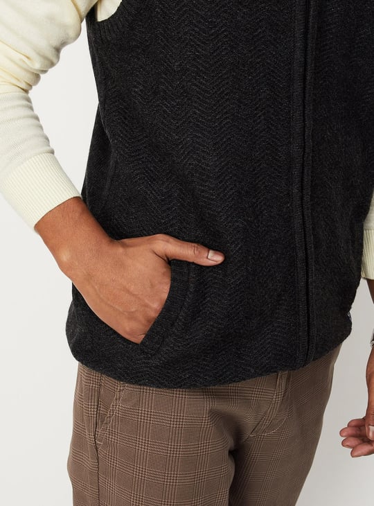 Men Medium Sleeveless Sweater