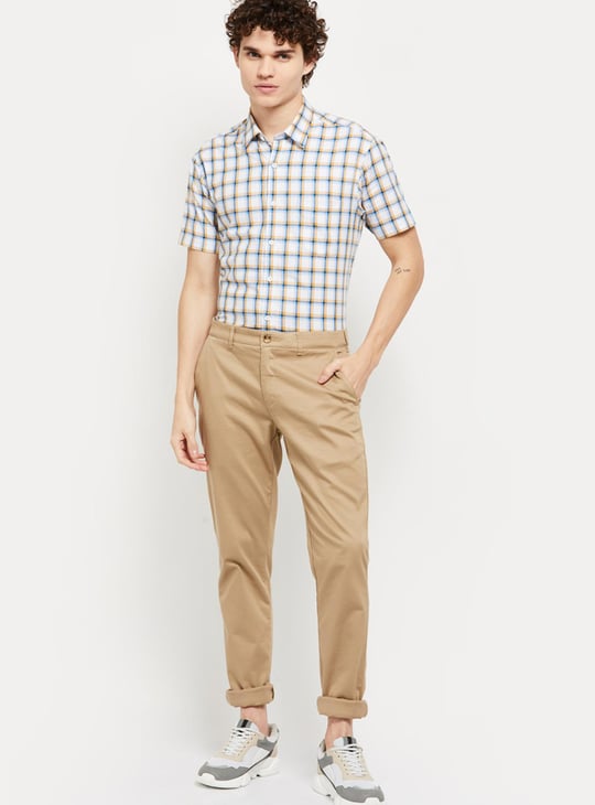 Men Checked Regular Fit Half Sleeves Casual Shirt 