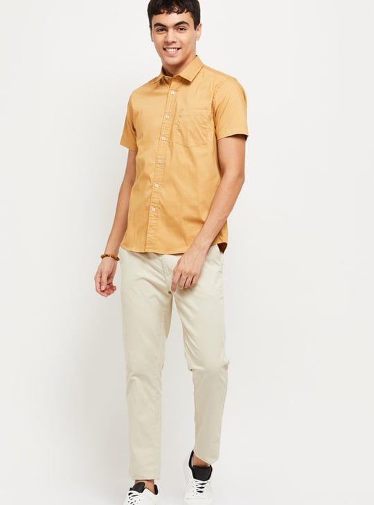 Men Solid Slim Fit Chinos