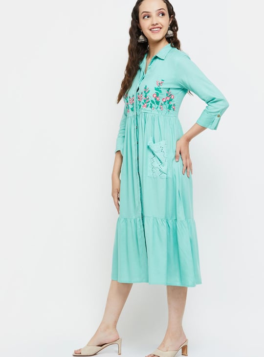 Women Floral Embroidered Ethnic Midi Dress 