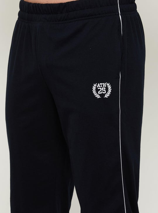 MAX Men Solid Elasticated Shorts