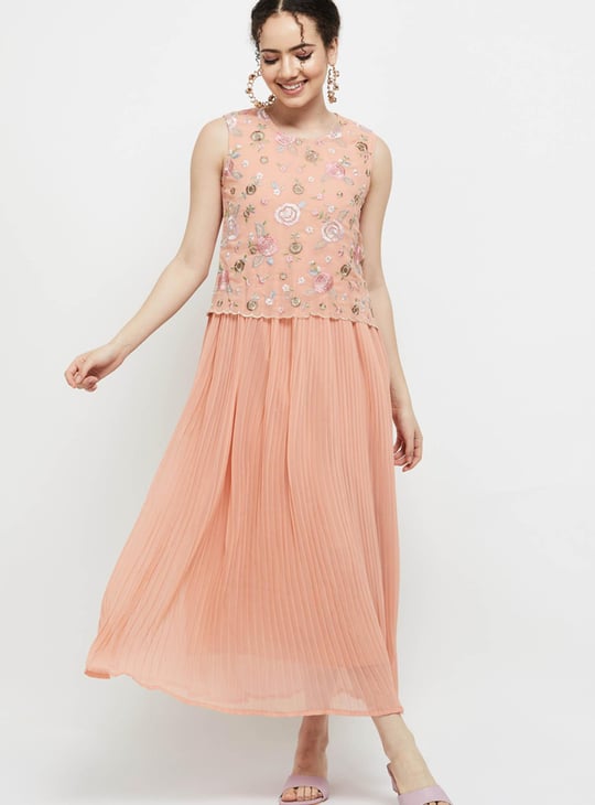 Women Floral Embroidered Layered A-line Dress 