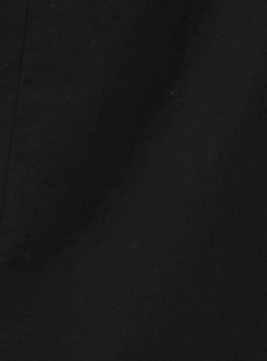 Men Solid Slim Fit Smart Casual Shirt