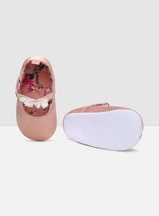 Girls Solid Velcro Closure Booties