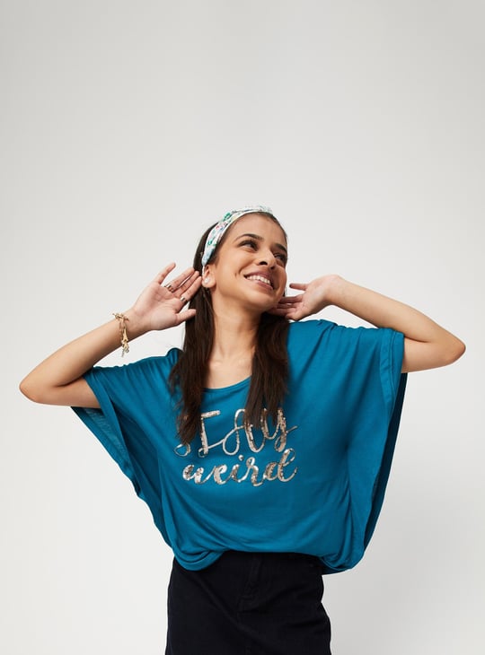 Girls Sequin Embellished Round Neck Casual Top