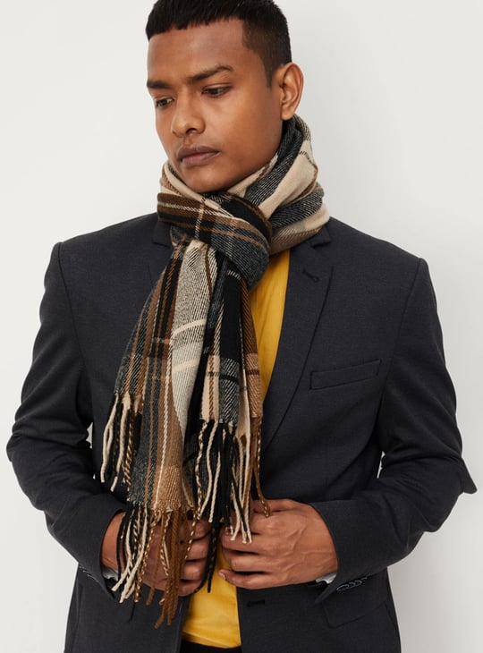 Men Checked Muffler with Fringes