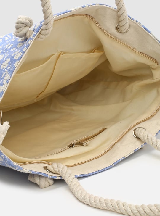 Women Floral Printed Zip Closure Tote Bag