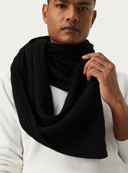 Men Textured Knit Muffler