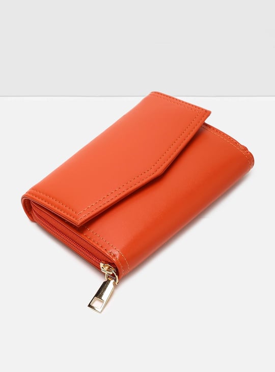 Women Solid Snap Button Closure Wallet 