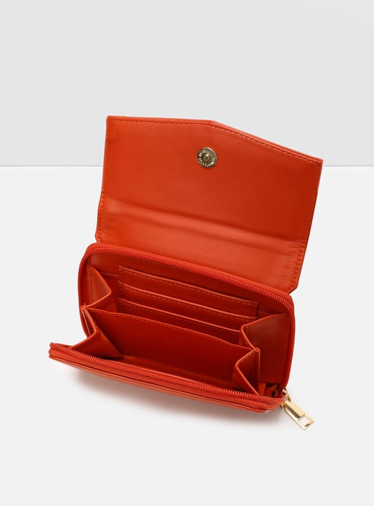 Women Solid Snap Button Closure Wallet 