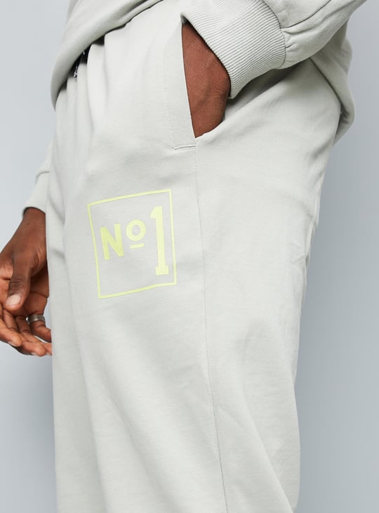 Men Graphic Printed Elasticated Skinny Fit Sports Joggers