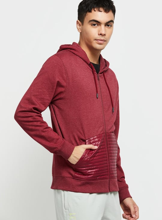 Men Full Sleeves Zipped Hooded Sweatshirt