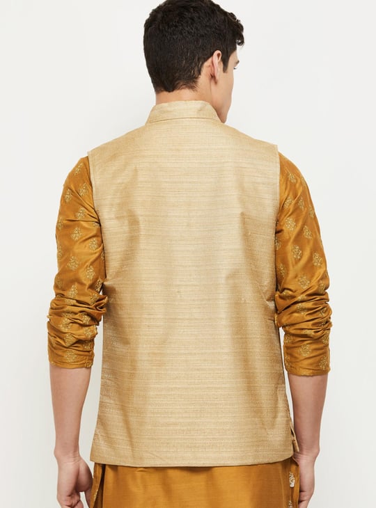 Men Textured Regular Fit Ethnic Waist Coat
