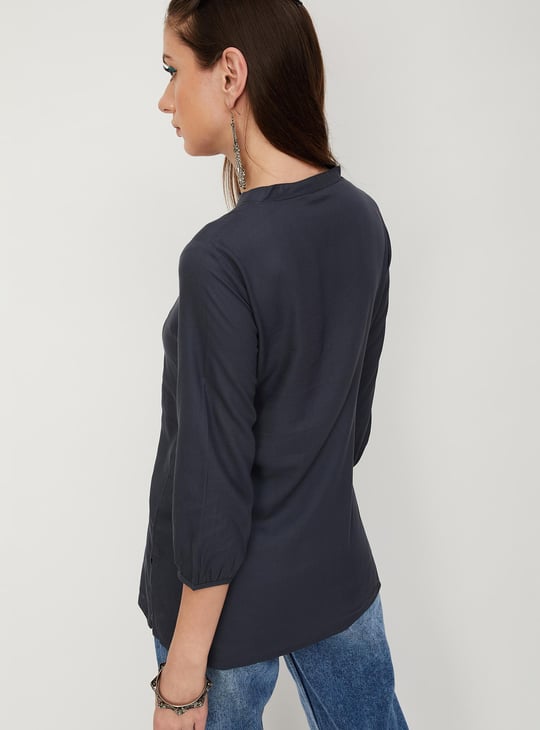 Women Pintuck Band Collar Kurti