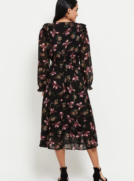 Women Floral Printed Full Sleeves Midi Dress
