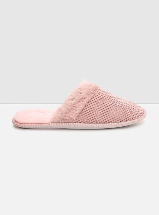 Women Textured Bedroom Slippers