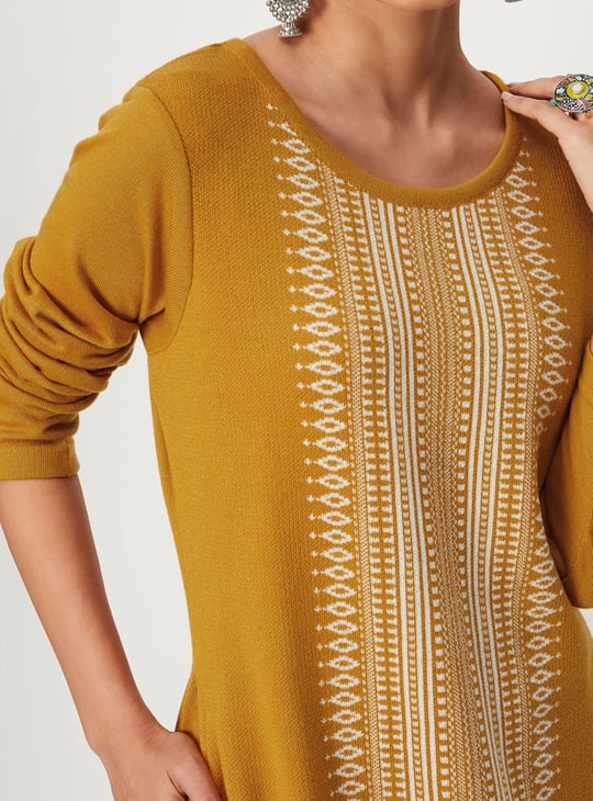 Women Printed Round Neck Straight Winter Kurta