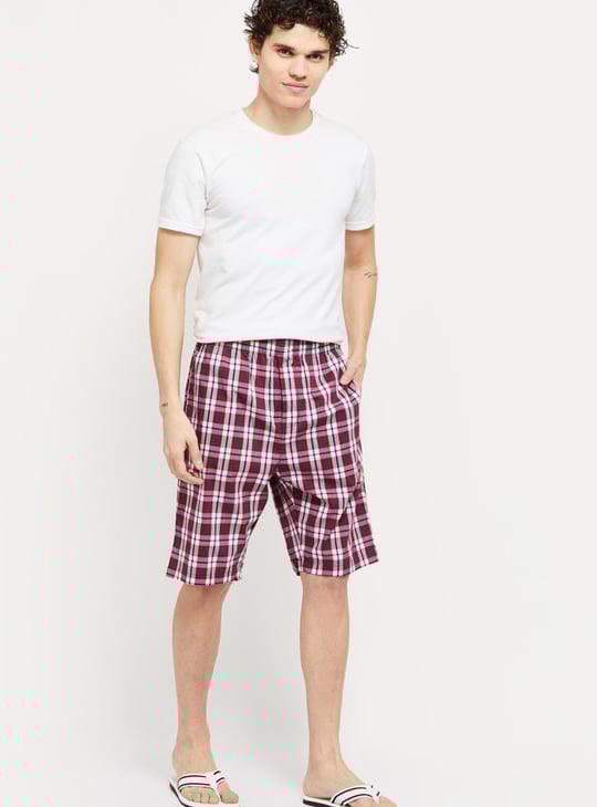 Men Checked Regular Fit Bermuda Shorts 