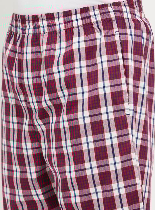 Men Checked Regular Fit Bermuda Shorts 