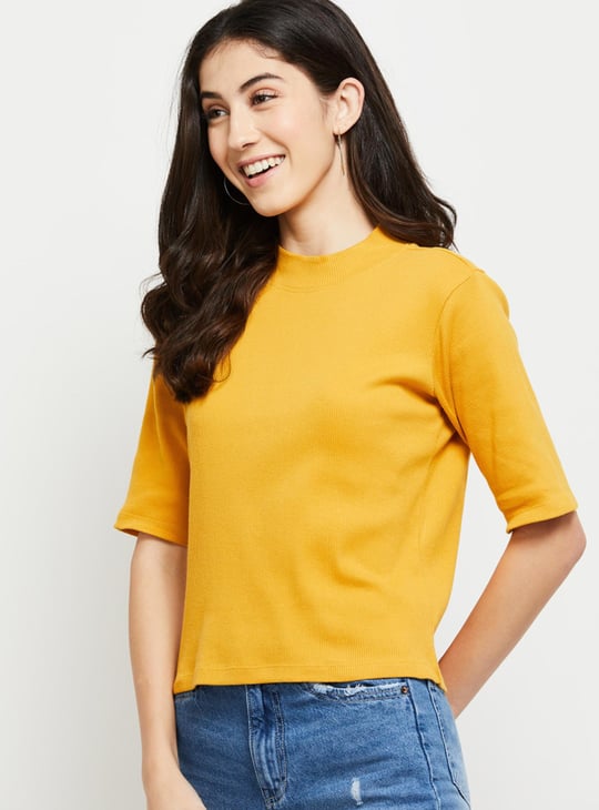 Women Textured Mock Collar Knitted Top 
