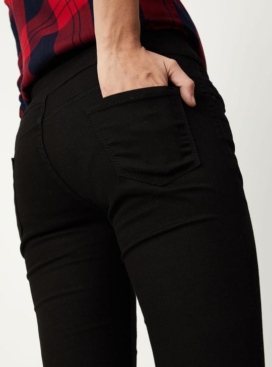 Women Solid 4-Button Skinny Fit Jeans