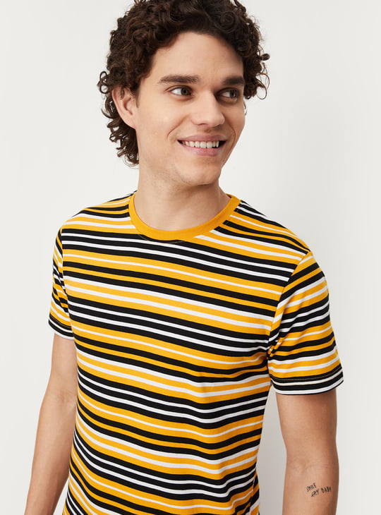 Men Striped Ultra Slim Fit T-shirt