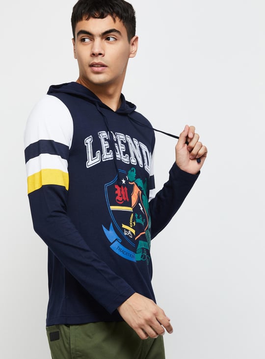 Men Graphic Print Hooded Sweatshirt