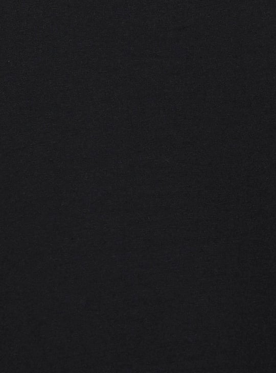 Men Solid Half Sleeves Slim Fit Hooded T-shirt 