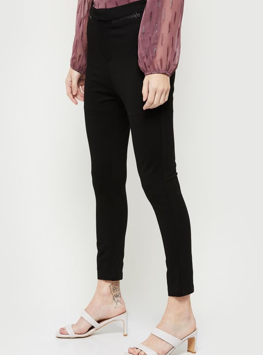 Women Solid Full-Length Elasticated Treggings