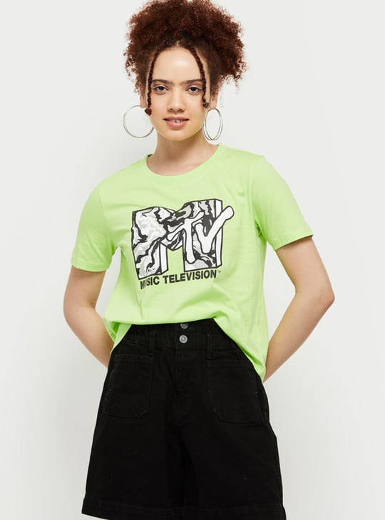 Women Graphic Printed Crew Neck T-shirt
