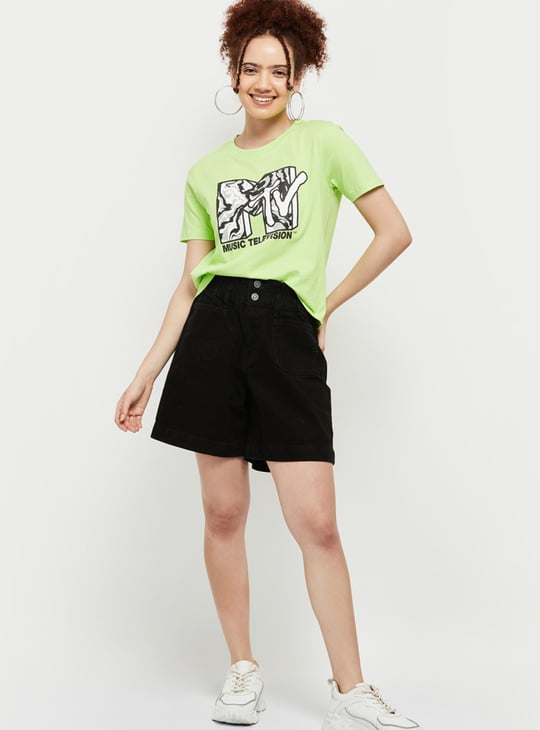 Women Graphic Printed Crew Neck T-shirt