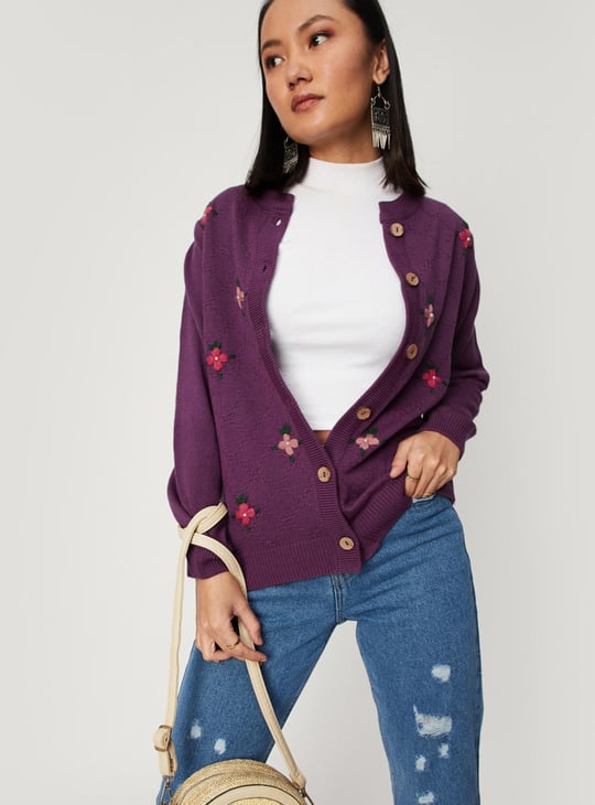 Women Floral Embroidered Buttoned Cardigan
