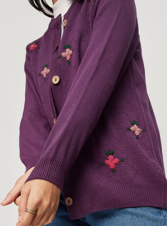 Women Floral Embroidered Buttoned Cardigan
