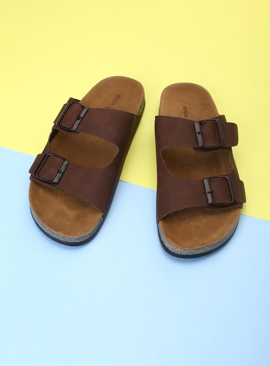 Men Solid Double Buckle Sandals