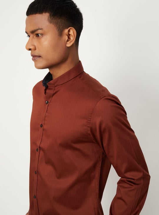 Men Solid Satin Slim Fit Shirt