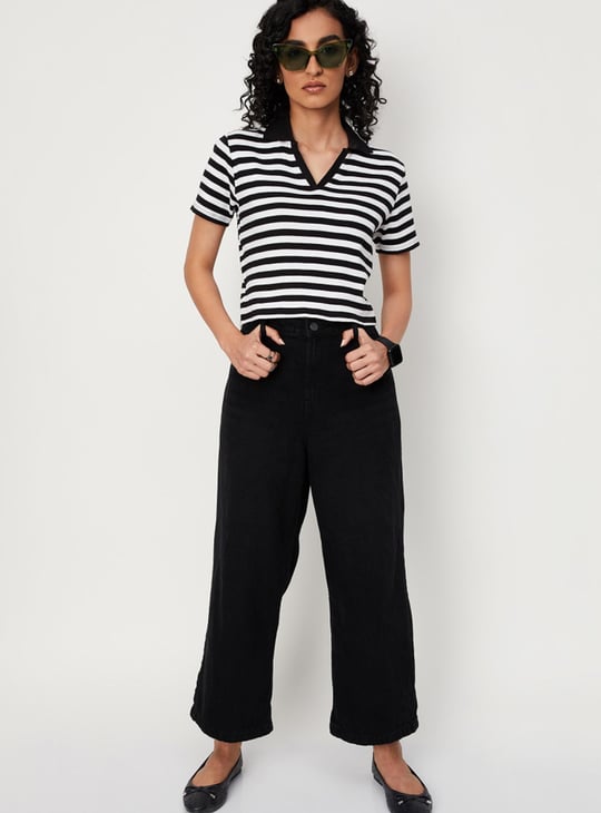 Women Striped Collared Half Sleeves Cropped T-shirt