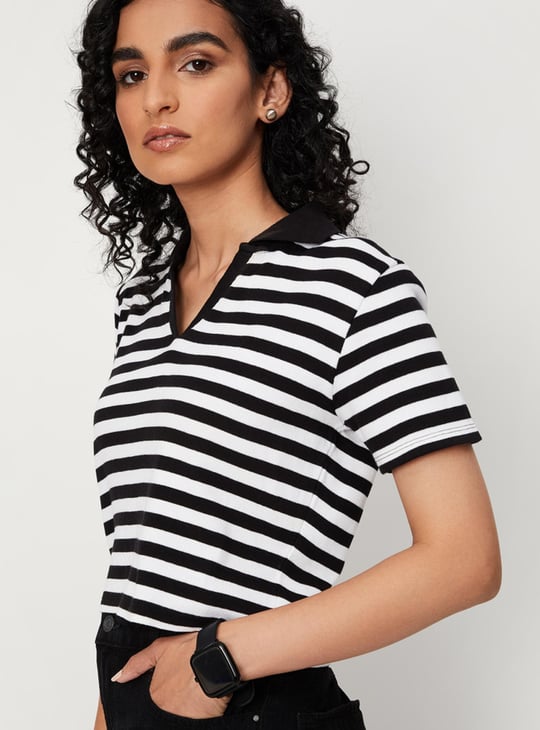 Women Striped Collared Half Sleeves Cropped T-shirt