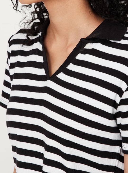 Women Striped Collared Half Sleeves Cropped T-shirt