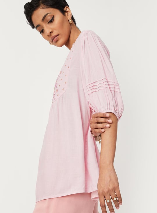 Women Embroidered Balloon Sleeve Top