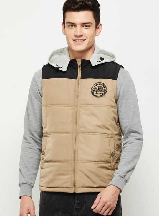 Men Colorblocked Hooded Puffer Jacket