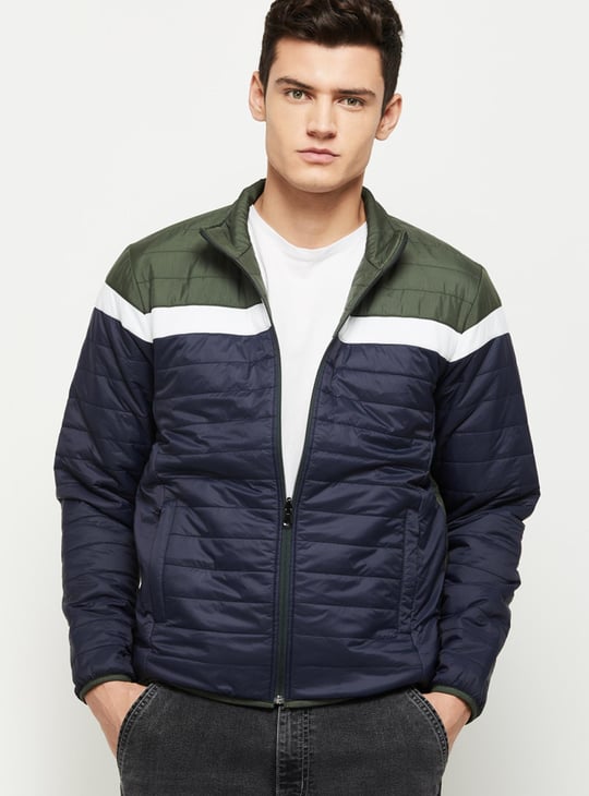 Men Solid Reversible Puffer Jacket