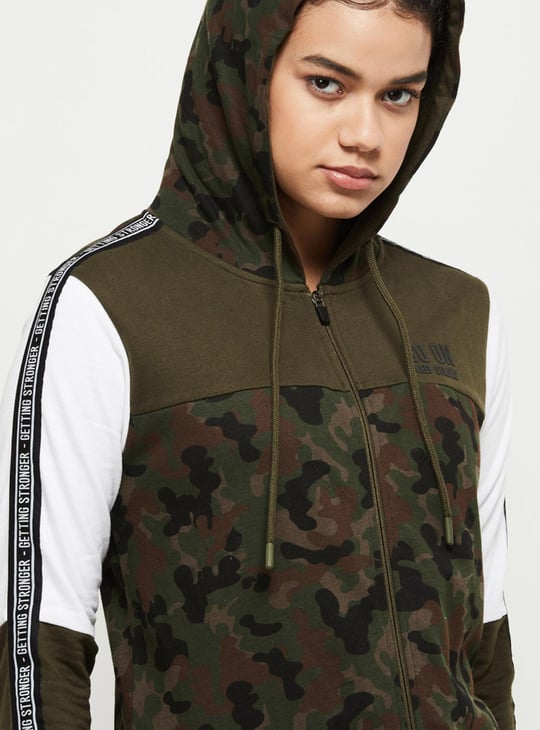 Women Camouflage Print Zip-Front Sports Jacket with Hood