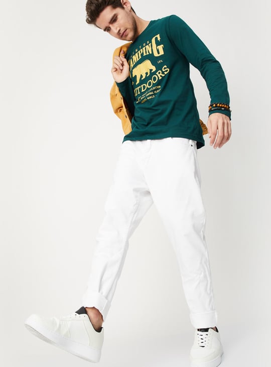 Men Graphic Printed Slim Fit T-shirt