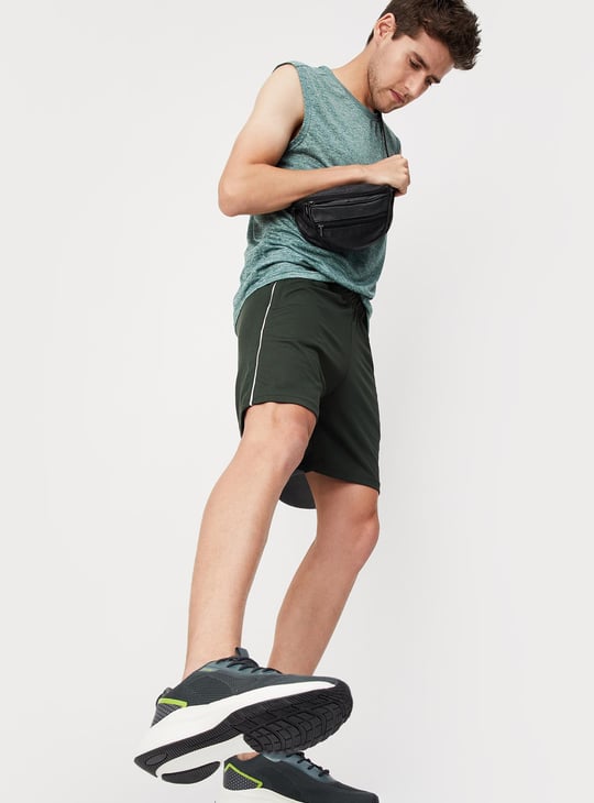 Men Striped Slim Fit Sports Shorts