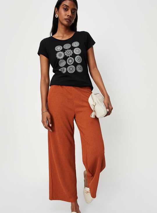 Women Mandala Print Round Neck T-shirt