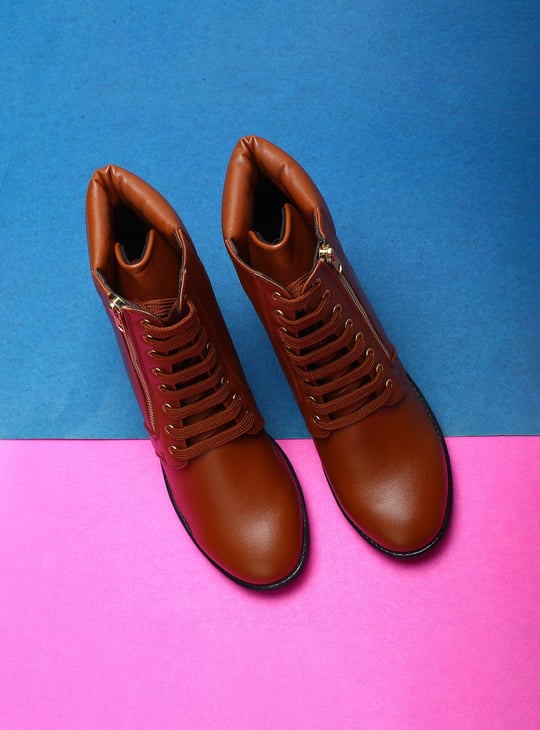 MAX Women Solid Block Heels Boots