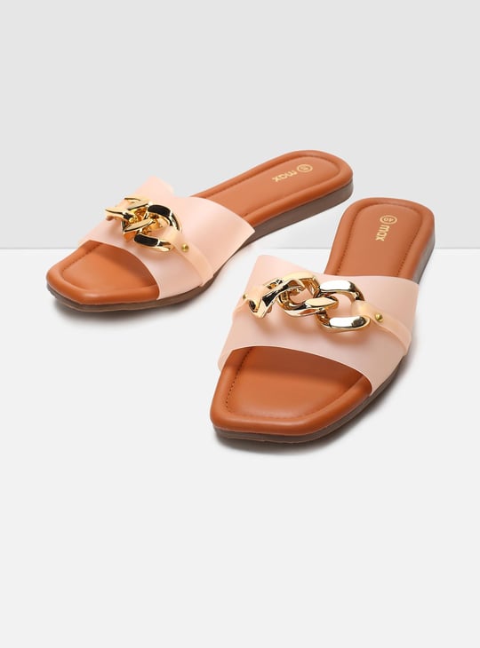 MAX Women Embellished Flat Sandals