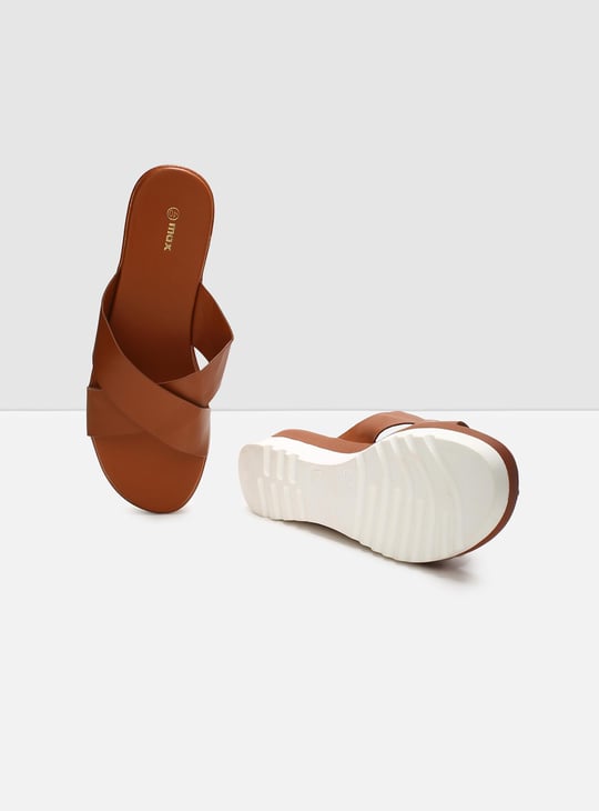 MAX Women Solid Platform Heels Slip-On Sandals